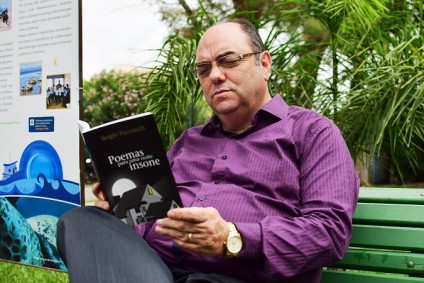 O poeta e advogado Sérgio Puccinelli está produzindo uma trilogia      Foto: Daniel Corrêa