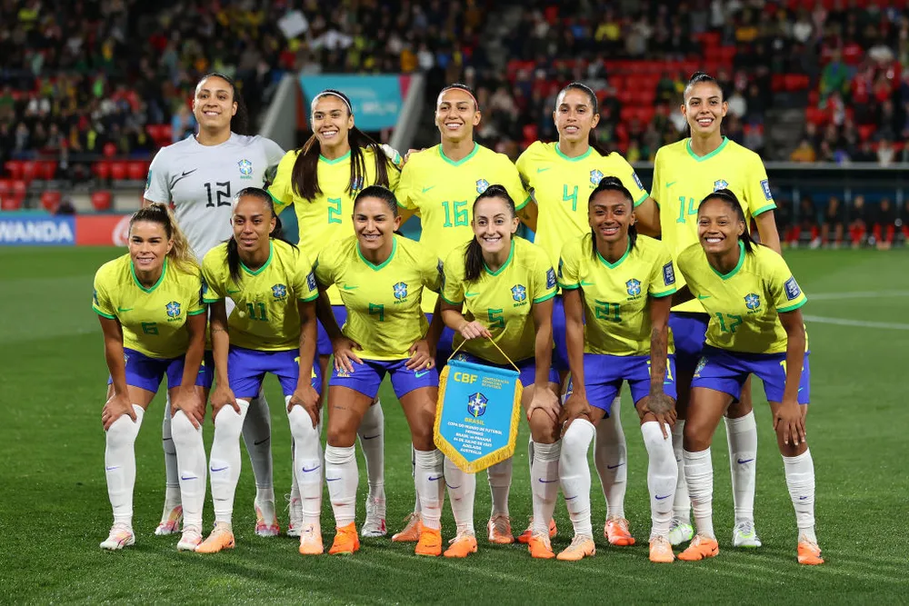 Brasil goleia na estréia da Copa do Mundo de futebol feminino - Diário  Gaúcho