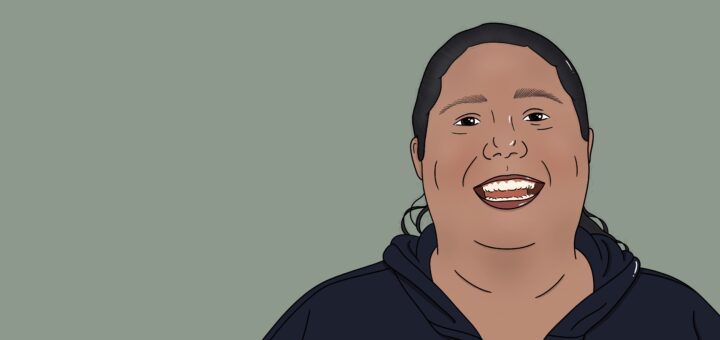 Ilustração de uma mulher sorridente. Ela aparece na parte direita da imagem. Tem cabelos castanhos presos e usa um casaco preto. O fundo da imagem é verde.