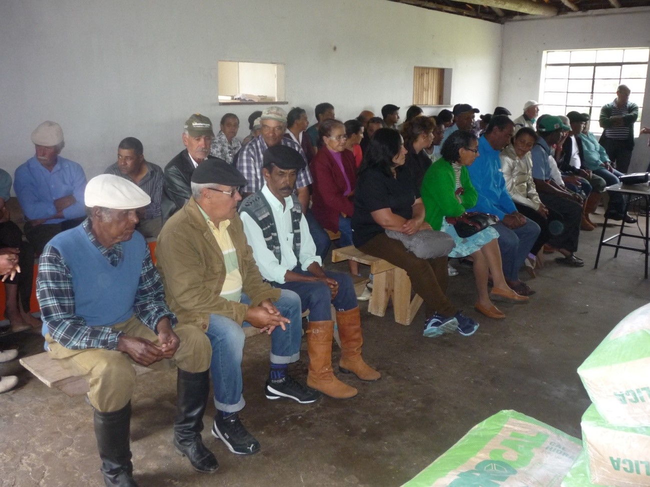 Reunião de apresentação do projeto e da equipe, comunidade Rincão do Quilombo (Piratini), em 31 de agosto de 2014. Acervo do Projeto.
