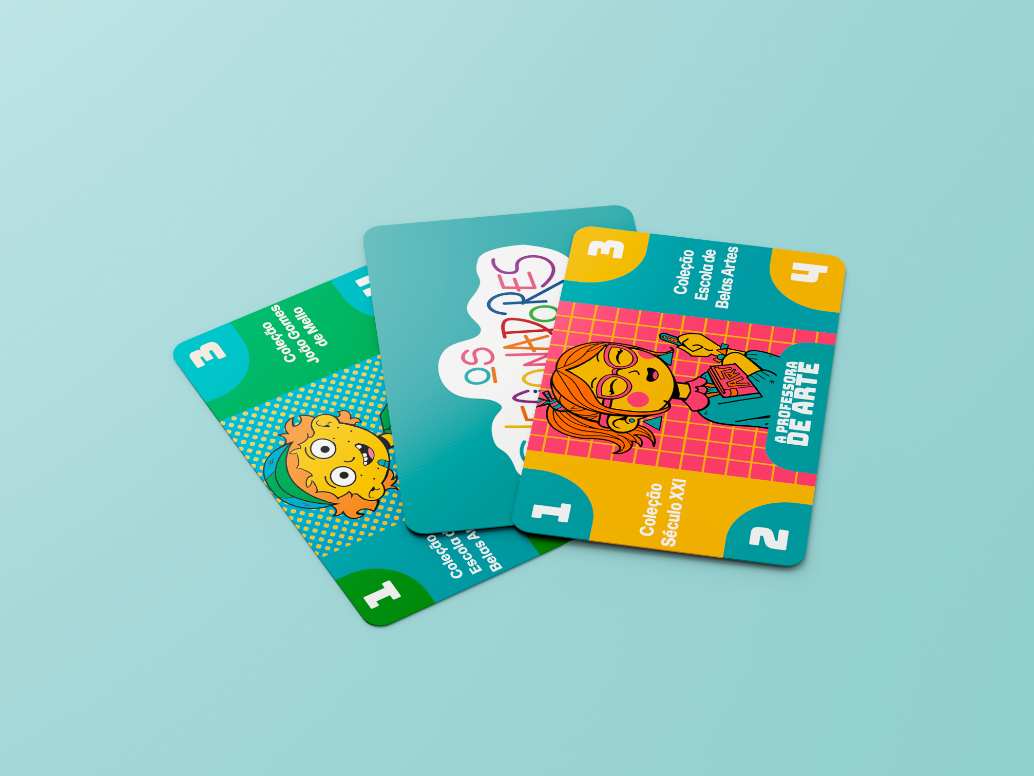 Três cartas sobrepostas do jogo Os colecionadores