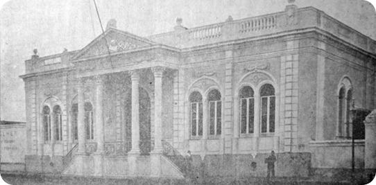 Escola de Agronomia e Veterinária. Obtida em Almanach de Pelotas, 1915.